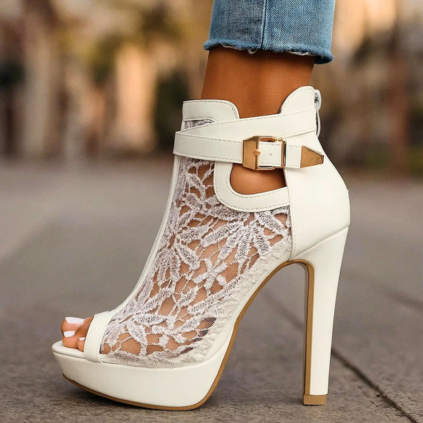 Liliana - Tacchi con Pizzo