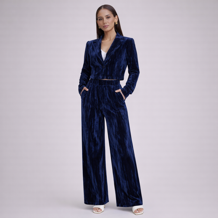 Djuna Velvet 2 Piece Set