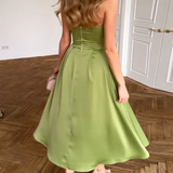 Liora | Abito Midi Elegante Senza Spalline