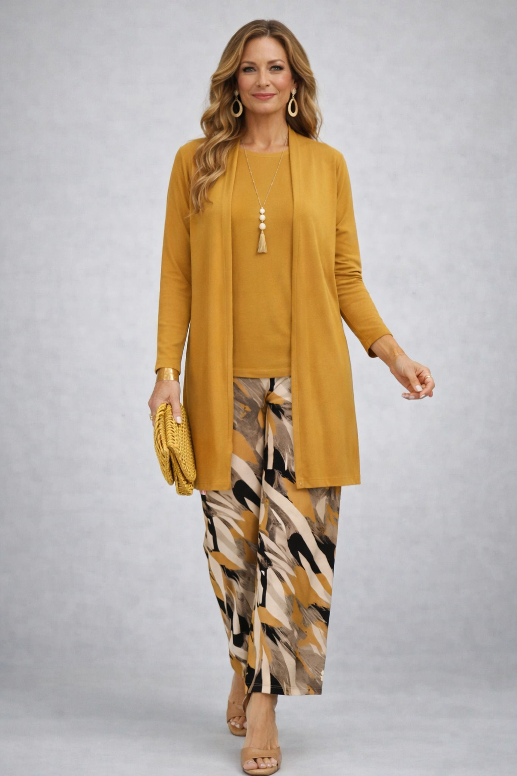 Alyssa | Cardigan top and printed pants set