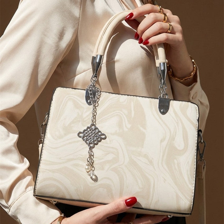 ZAFIRA SQUARE BAG