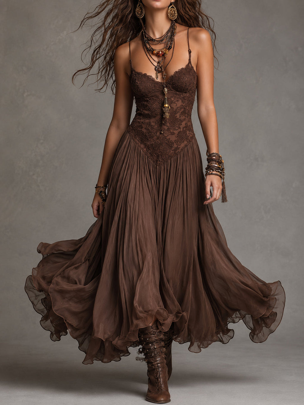 Abito Maxi in Chiffon con Pannelli in Pizzo Marrone Scuro