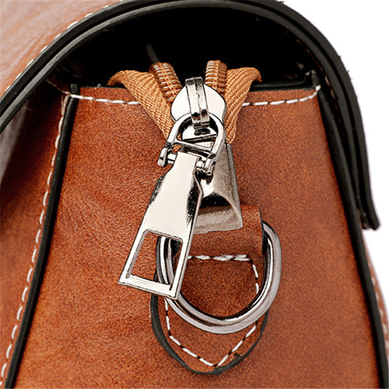 FIANNA SQUARE BAG