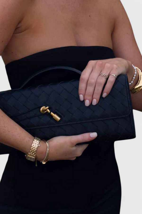 Melanie Clutch con Dettaglio Oro a Nastro