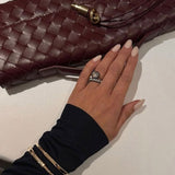 Melanie Clutch con Dettaglio Oro a Nastro