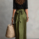 SAGE | Set di Due Pezzi: Top Nero e Gonna Midi Verde Oliva