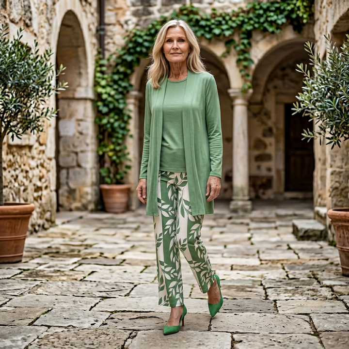 Lauryn | Cardigan top and printed pants set