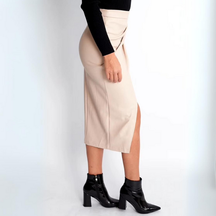 Dea della severita skirt